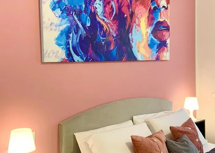 Apartment Mate's *